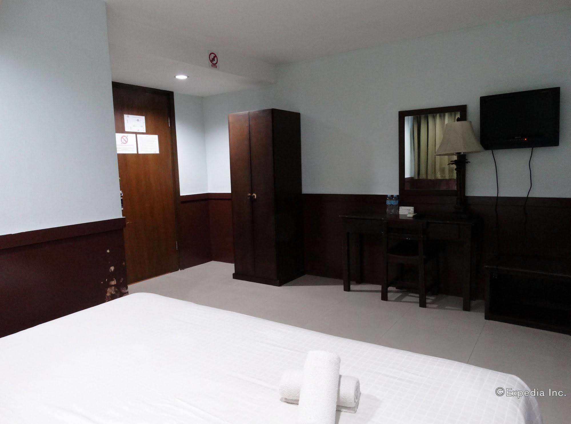Alu Hotel Davao City Dış mekan fotoğraf
