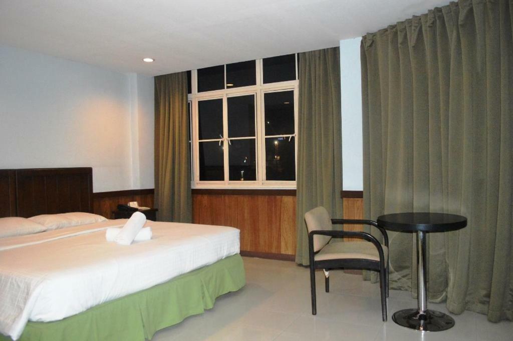 Alu Hotel Davao City Dış mekan fotoğraf